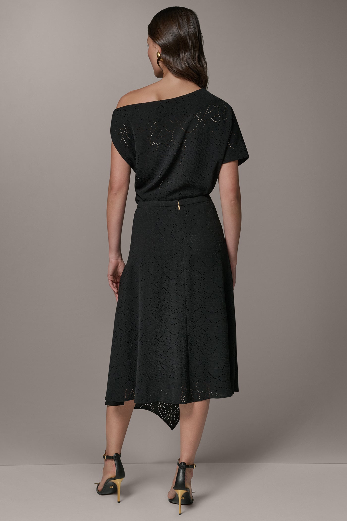LASER CUT ASYMMETRIC MIDI SKIRT
