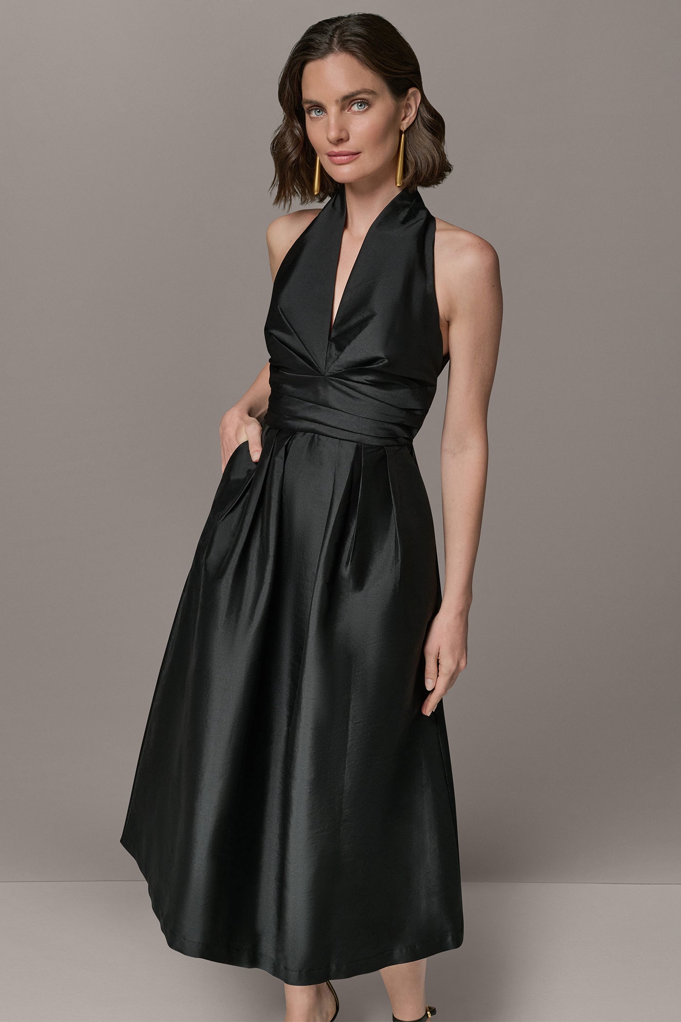SLEEVELESS V-NECK TAFFETA MIDI COCKTAIL DRESS