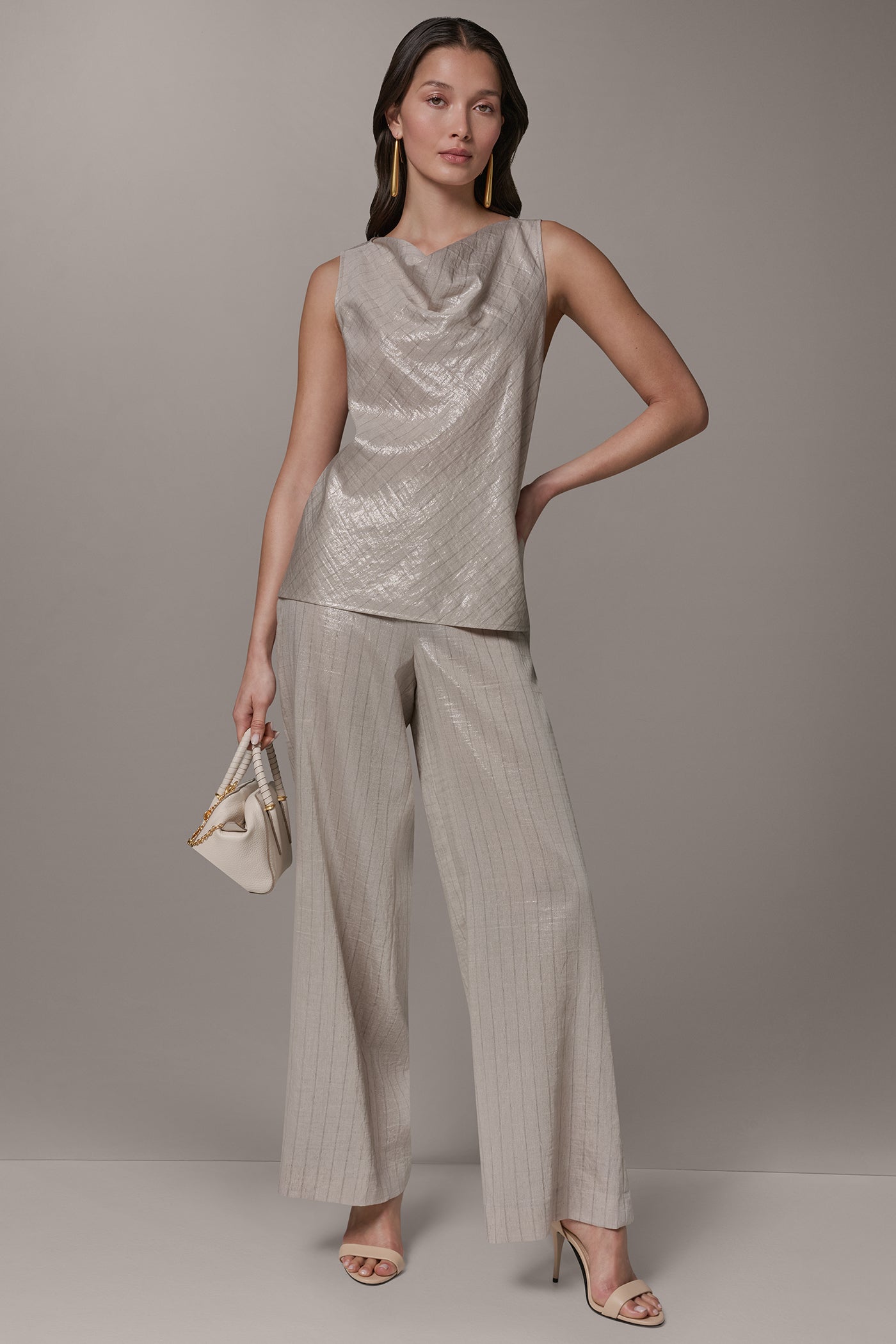 SLEEVELESS METALLIC PINSTRIPE TOP