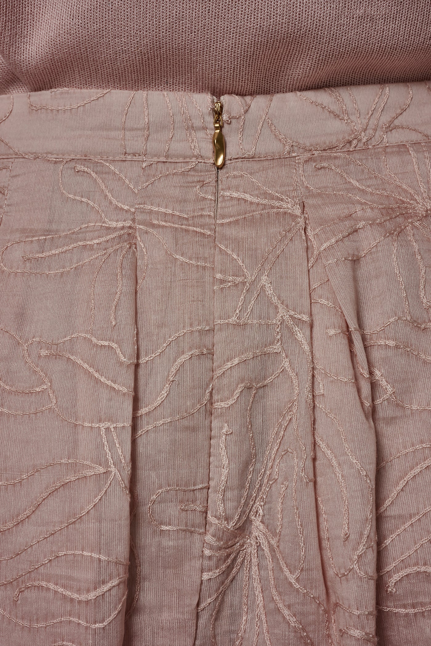 FLORAL EMBROIDERED PLEATED A-LINE SKIRT