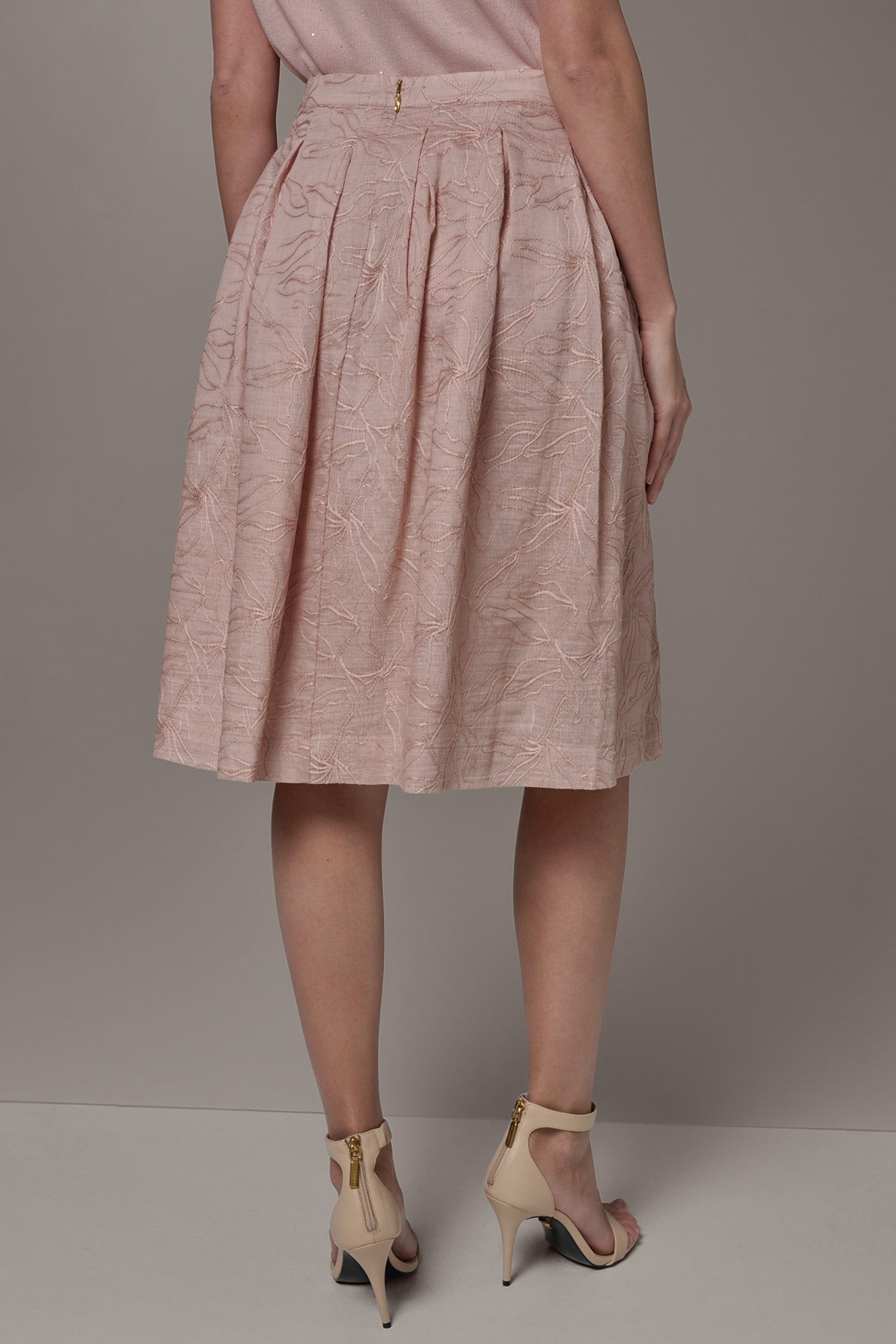 FLORAL EMBROIDERED PLEATED A-LINE SKIRT