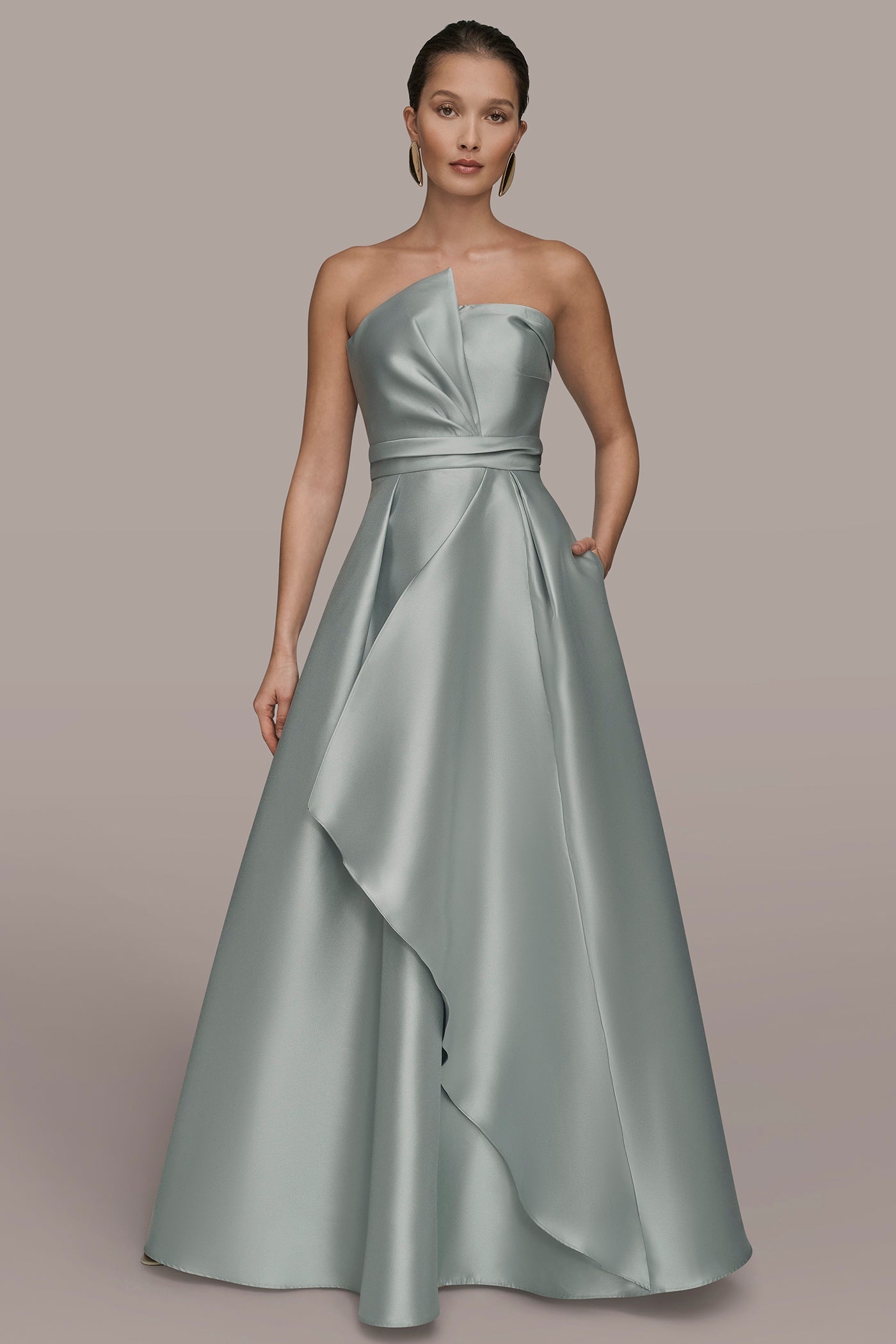 MIKADO SATIN STRAPLESS GOWN