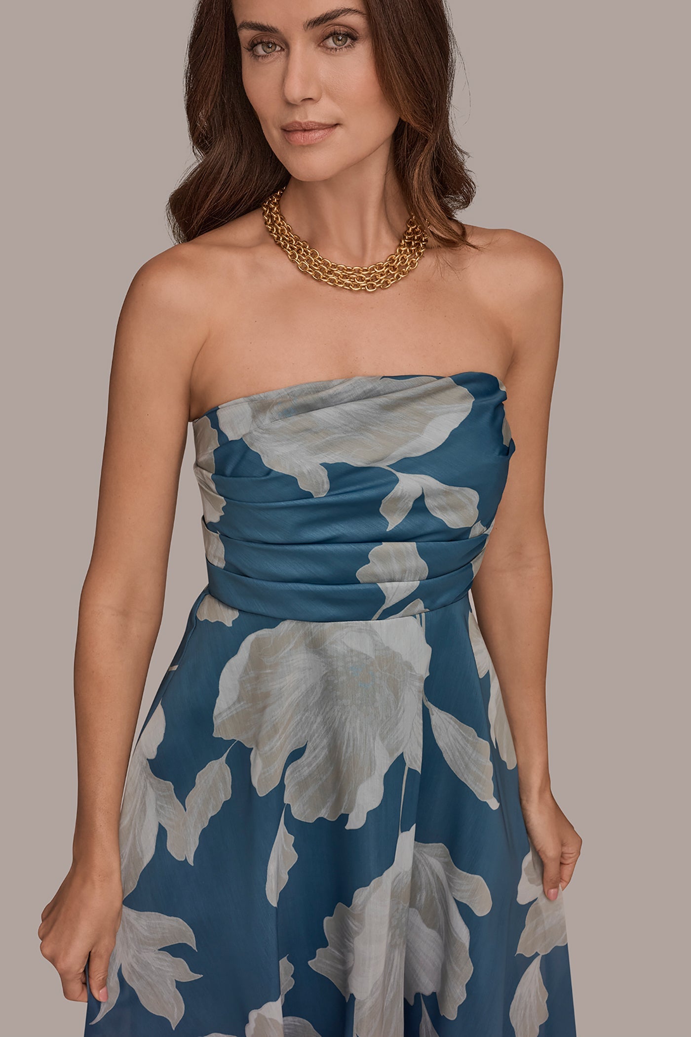 ORGANZA STRAPLESS FLORAL PLEATED GOWN