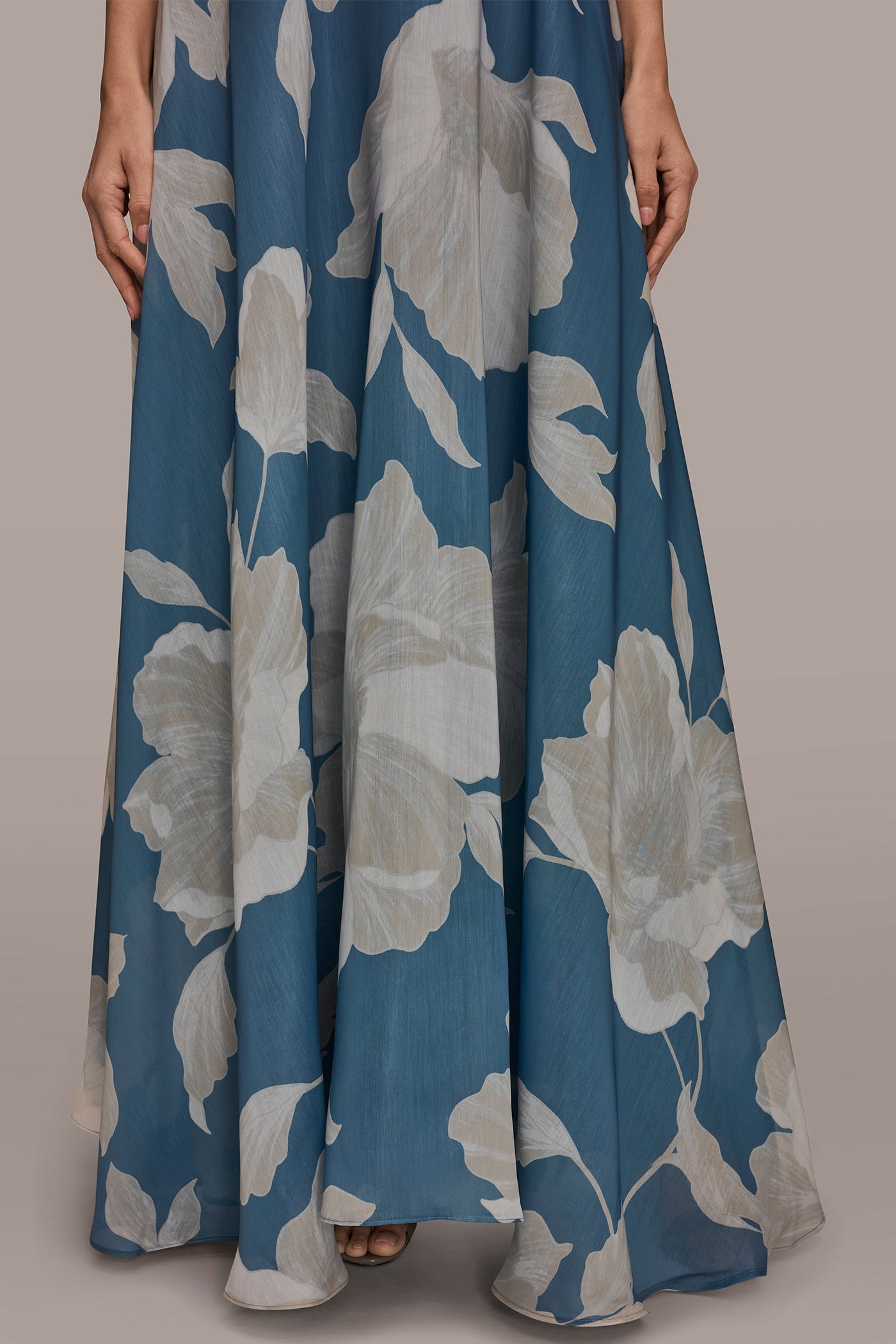 ORGANZA STRAPLESS FLORAL PLEATED GOWN