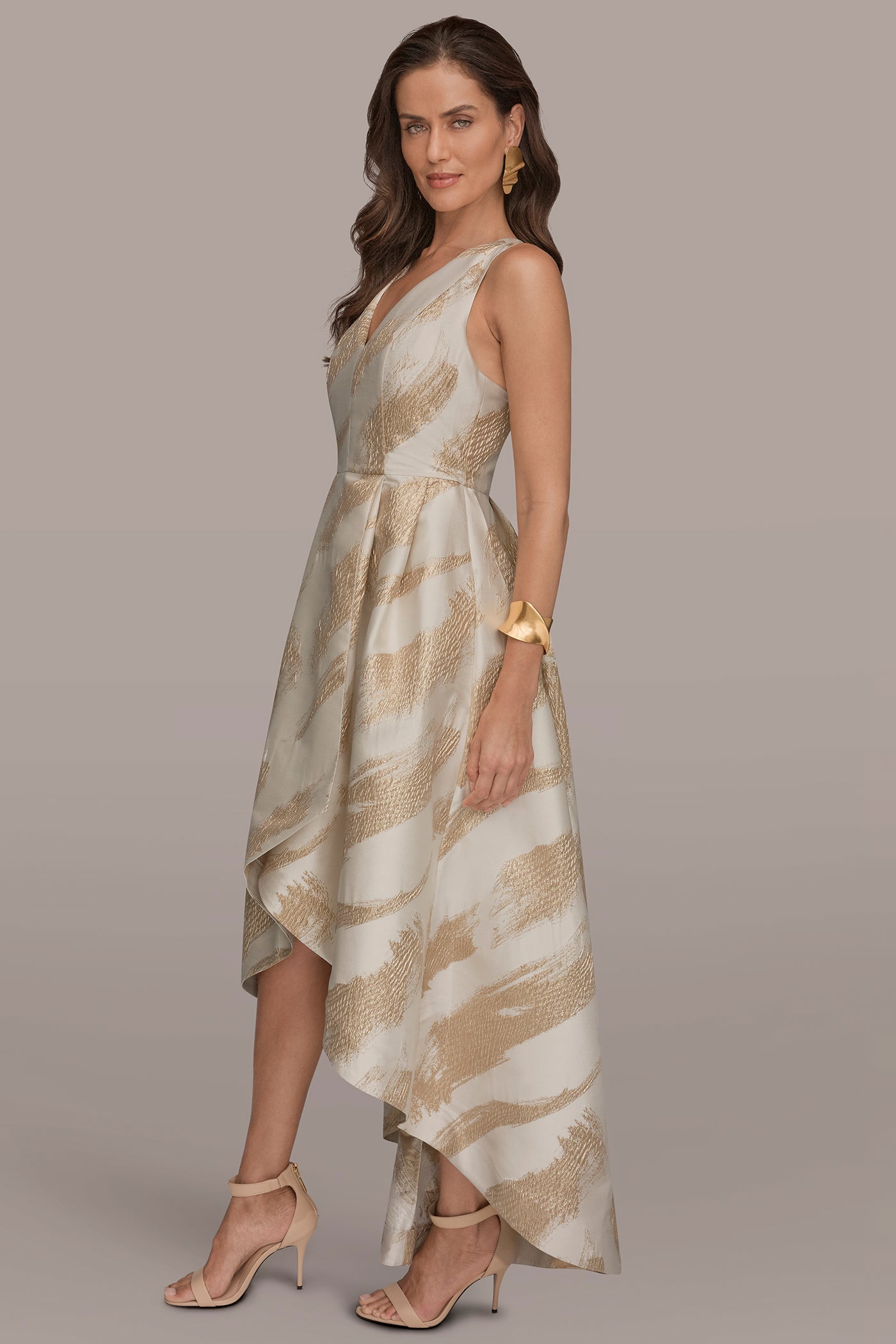 BRUSHSTROKE JACQUARD HIGH-LOW BALL GOWN