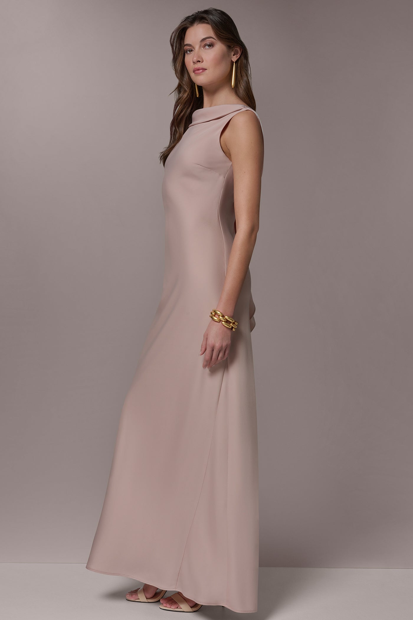 SATIN RUFFLE BACK GOWN