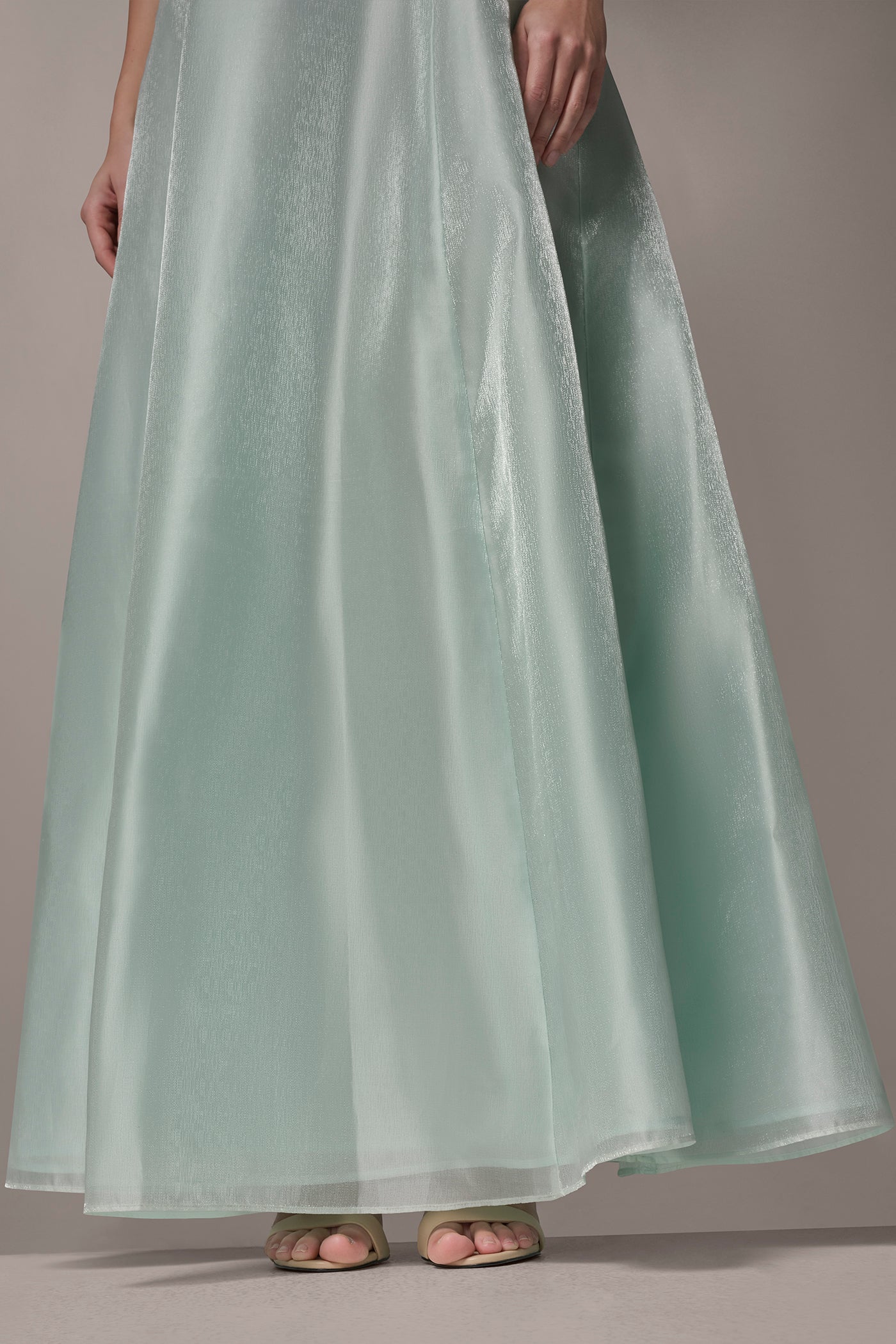 ORGANZA TWIST ONE-SHOULDER BALL GOWN