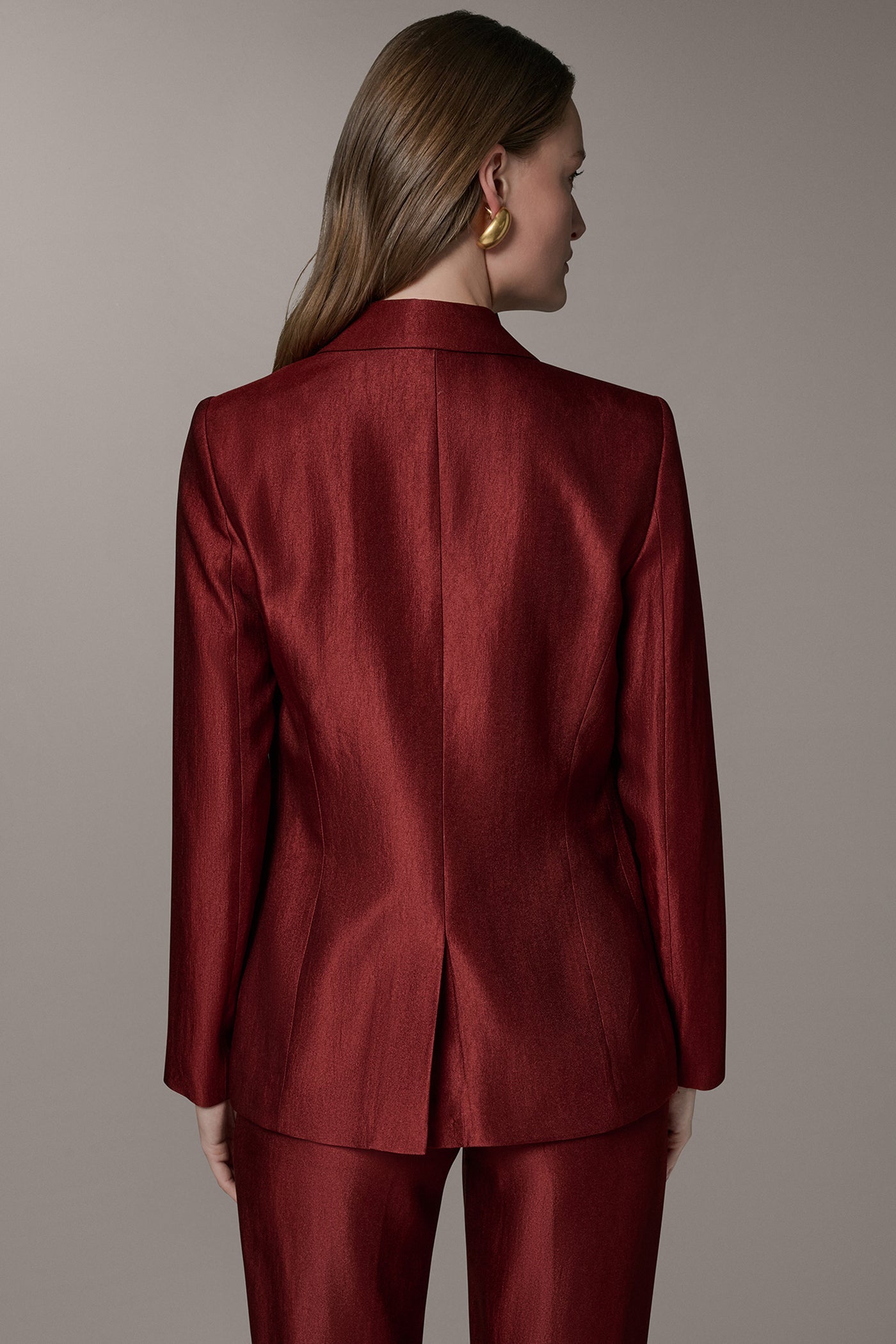 ONE-BUTTON JACKET
